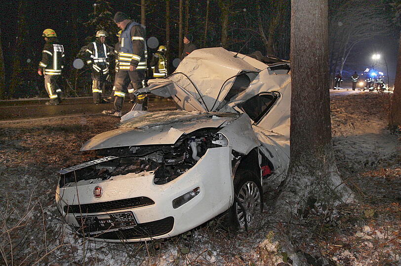 Im Landkreis Traunstein kam es am Mittwochnachmittag zu einem schrecklichen Unfall.