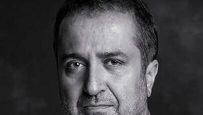 Der türkische Geschäftspartner Serdar Bilgili war an den Geschäften beteiligt. Der türkische Geschäftspartner Serdar Bilgili war an den Geschäften beteiligt.