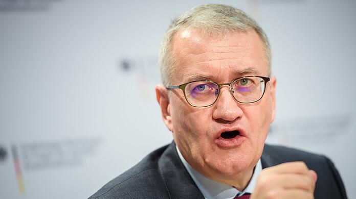 "Er hat das Wohl der Kirche und ihrer Missbrauchspriester über das Kindeswohl gestellt", sagt Matthias Katsch, Sprecher der Betroffeneninitiative "Eckiger Tisch".
