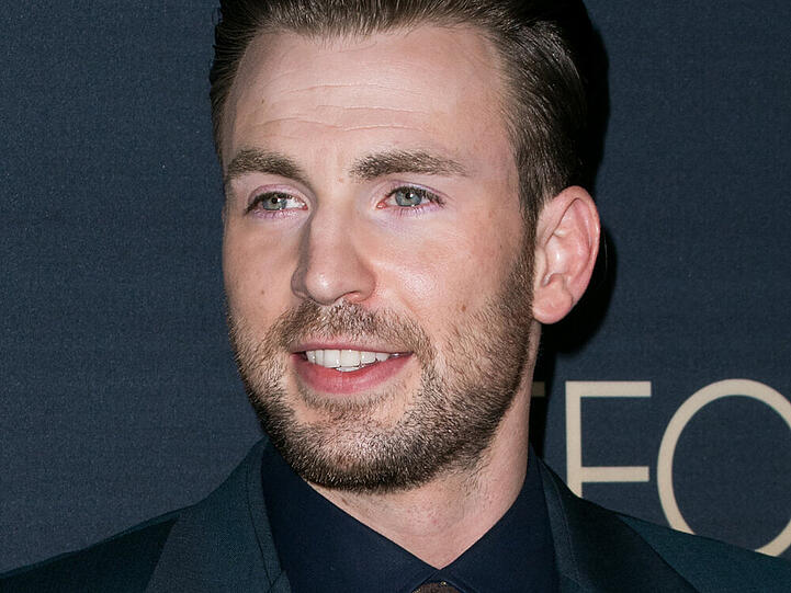 Chris Evans fühlt sich auch hinter der Kamera wohl