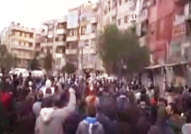 In Syrien eskaliert die Gewalt: Die schrecklichen Bilder