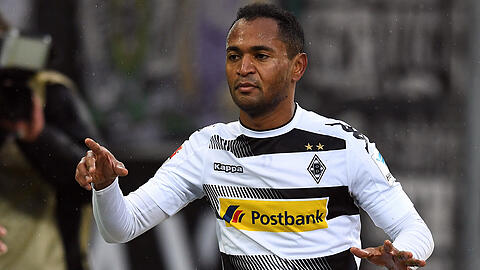 Offensivmann Raffael hat seine Oberschenkelprobleme überwunden und ist seit einigen Tagen wieder im Training.