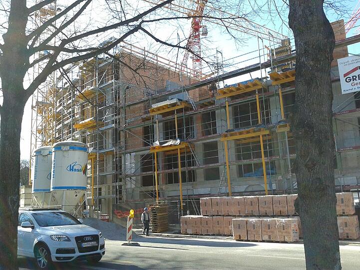 ... und nach oben hoch gebaut.