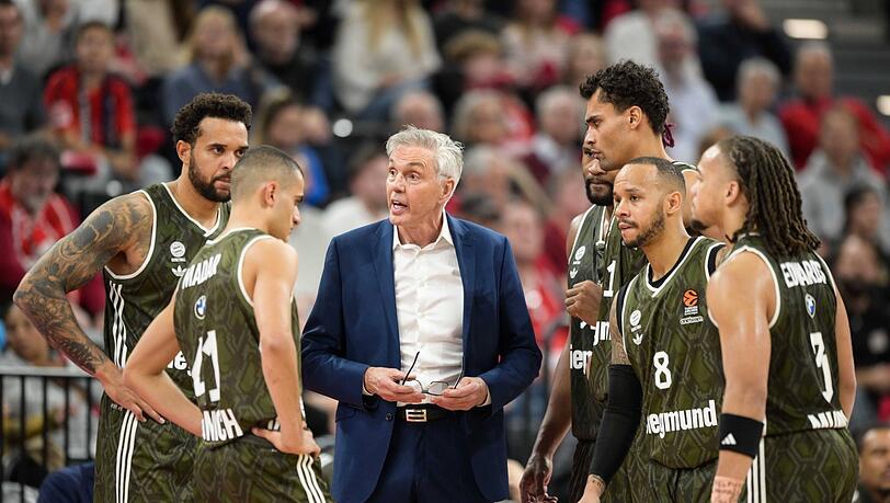 Bayern-Trainer Gordon Herbert fordert von seinen Mannen gegen Zalgiris Kaunas: "Es ist wichtig, dass wir unseren Stil durchziehen gegen sie."