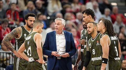 Bayern-Trainer Gordon Herbert fordert von seinen Mannen gegen Zalgiris Kaunas: "Es ist wichtig, dass wir unseren Stil durchziehen gegen sie."