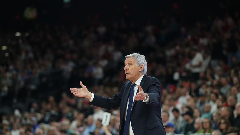 Trainer Svetislav Pesic trifft im Basketball-Playoff-Finale mit Bayern München auf seinen Ex-Club Alba Berlin. (Archivbild) Trainer Svetislav Pesic trifft im Basketball-Playoff-Finale mit Bayern München auf seinen Ex-Club Alba Berlin. (Archivbild)