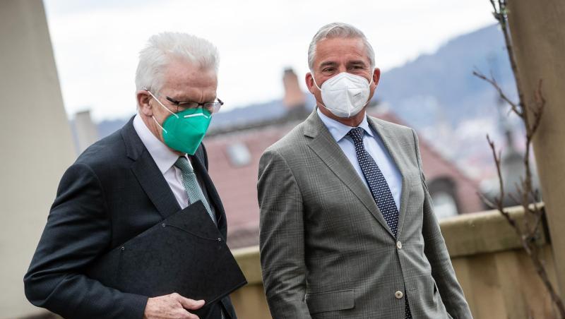 Auf Koalitionsgespräche geeinigt: Winfried Kretschmann (l) und Thomas Strobl.