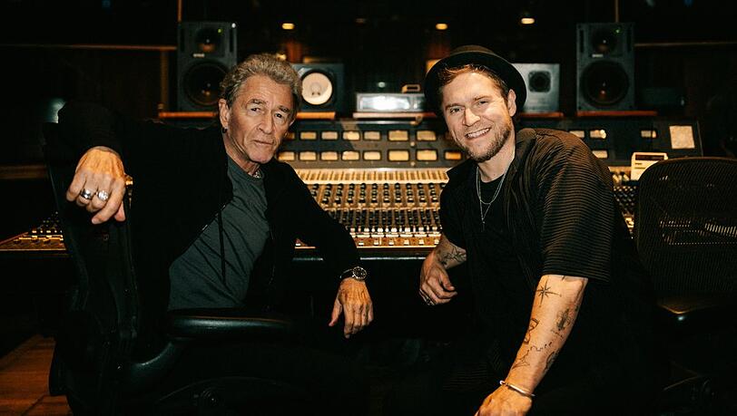 Peter Maffay (l.) und Johannes Oerding haben ihr neues Album an fünf Tagen in Nashville aufgenommen. Peter Maffay (l.) und Johannes Oerding haben ihr neues Album an fünf Tagen in Nashville aufgenommen.