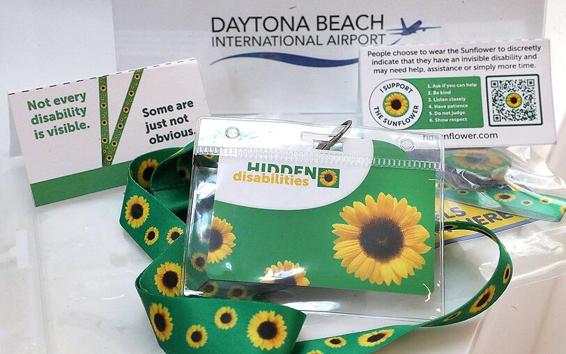 Wer dieses Band trägt, zeigt, dass er oder sie Einschränkungen hat. Wer dieses Band trägt, zeigt, dass er oder sie Einschränkungen hat.