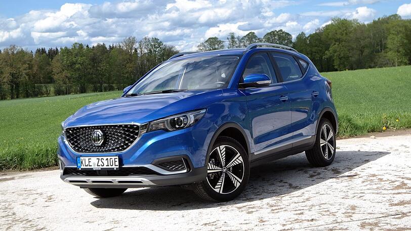 Chinesischer Stromer im angesagten SUV-Gewand: der MG ZS EV in der feinen Luxury-Version.