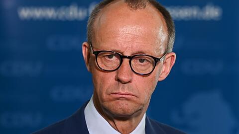 Friedrich Merz steht wegen seiner Äußerungen zu einer Kooperation mit der AfD in der Kritik.