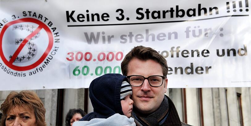 Weitere Bilder von dem Protest vor dem Bayerischen Verwaltungsgerichtshof in München.