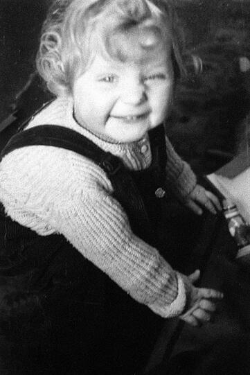 Kinderfoto von Angela Merkel (DDR), um 1957