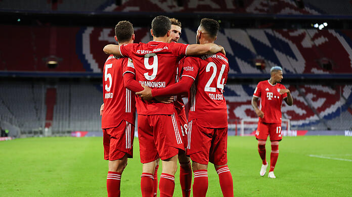 Einheit auf dem Platz: Die Mannschaft des FC Bayern.