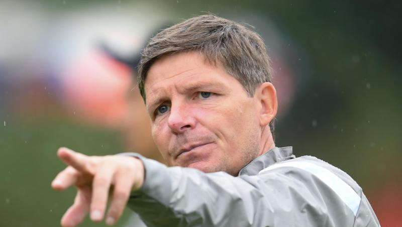 Steht mit Frankfurt in Antwerpen unter Druck: Eintracht-Coach Oliver Glasner.