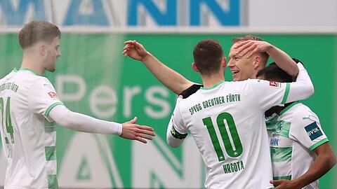 Erst kurz vor Ende konnte sich Fürth doch noch einen Punkt im Derby gegen Nürnberg sichern.