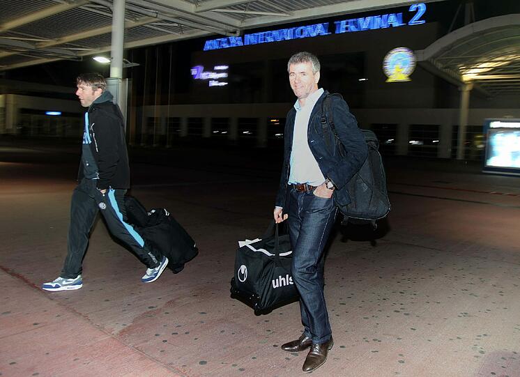 Trainer Friedhelm Funkel bei der Ankunft in Antalya