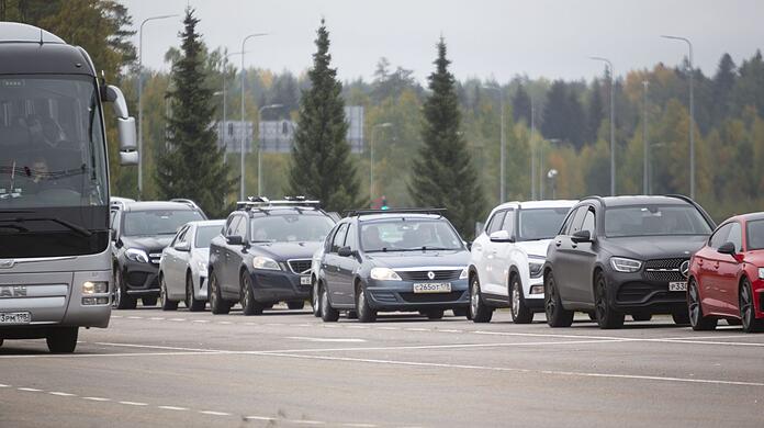 Nach Ankündigung der Teilmobilmachung gab es an der russisch-finnischen Grenzen mehr Verkehr als gewöhnlich.