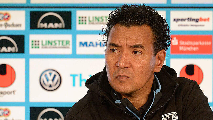 Löwen-Trainer Ricardo Moniz steht nach der Niederlage gegen Sandhausen gehörig unter Druck. Löwen-Trainer Ricardo Moniz steht nach der Niederlage gegen Sandhausen gehörig unter Druck.