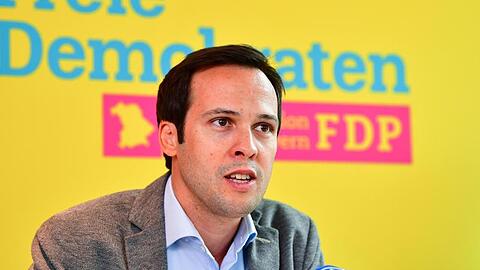 FDP- Fraktionsvorsitzender Martin Hagen ist optimistisch in Bezug auf seine Krebs-Erkrankung.