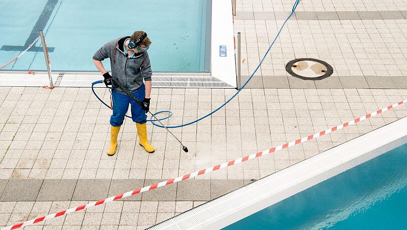 2.000 Azubis in Bayern hat der DGB nach der Qualität ihrer Ausbildung befragt. Die Ergebnisse waren sehr divers. 2.000 Azubis in Bayern hat der DGB nach der Qualität ihrer Ausbildung befragt. Die Ergebnisse waren sehr divers.