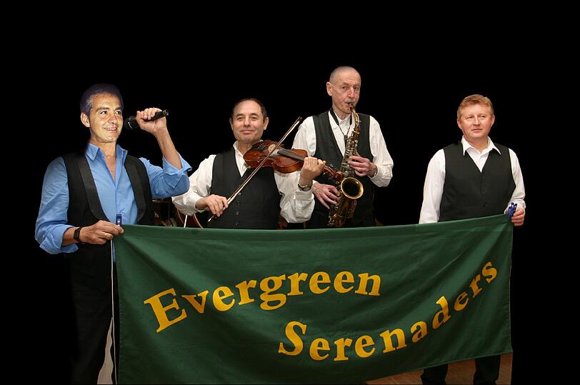 Die Evergreen Serenaders bitten zum Tanztee.
