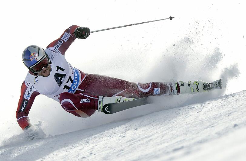 Der Norweger Aksel Lund Svindal gewinnt den Super-G von Kitzbühel.