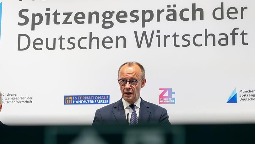 Kanzler Merz steht unter zunehmendem Druck der Wirtschaft. Kanzler Merz steht unter zunehmendem Druck der Wirtschaft.