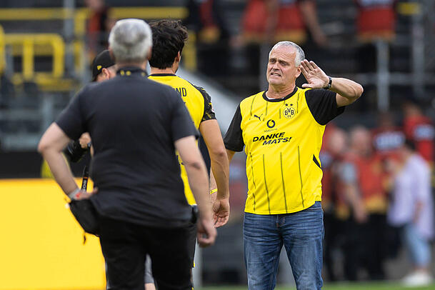 Berater von Dennis Dressel: Hermann Hummels. Berater von Dennis Dressel: Hermann Hummels.