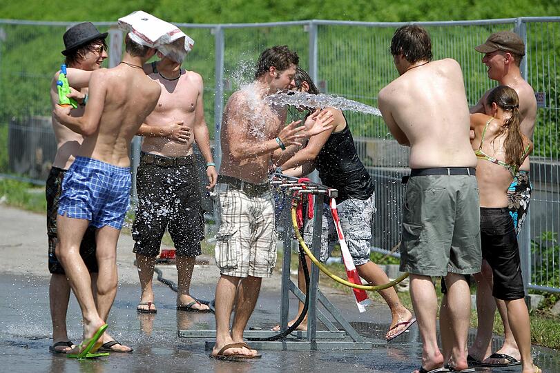 Wasserspiele: Auf dem Gelände gibt es mehrer Anlaufstellen für Trinkwasser.