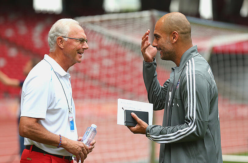 Bei Pressekonferenz und anschließendem Training setzte sich die Euphorie um den FC Bayern im Reich der Mitte fort. Die Bilder.