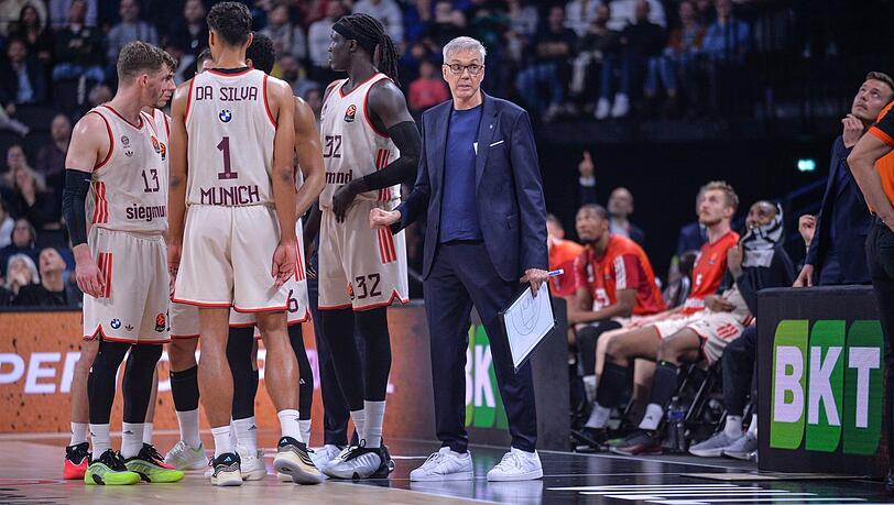In der Bundesliga souverän - dafür ist in der Euroleague heuer bei Gordon Herbert (r.) und seinem Team mittlerweile der Wurm drin. In der Bundesliga souverän - dafür ist in der Euroleague heuer bei Gordon Herbert (r.) und seinem Team mittlerweile der Wurm drin.
