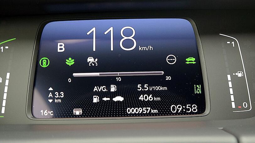 Der Durst des neuen Honda Jazz hält sich dank aufwendiger Hybrid-Technik sehr in Grenzen.