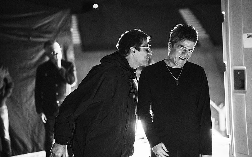 Liam (links) und Noel Gallagher wieder vereint: Das h&auml;tte noch vor drei, vier Jahren niemand f&uuml;r m&ouml;glich gehalten.