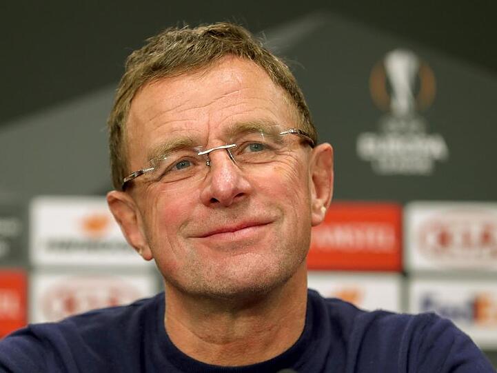 RB Leipzigs Trainer Ralf Rangnick will mit seinem Team doch noch in der Europa League überwintern.