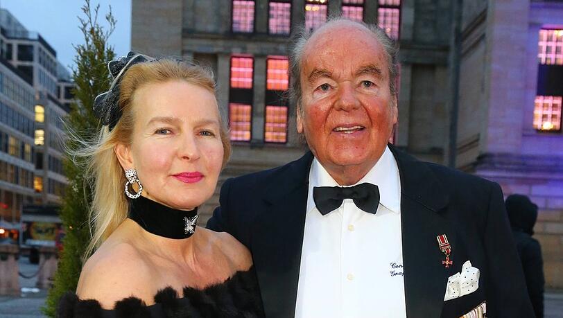 "Der Tod eines geliebten Menschen ist die Zurückgabe einer Kostbarkeit, die uns von Gott nur geliehen wurde": Christina Weyer und ihr Mann Hans-Hermann bei einem Berlinale-Empfang.
