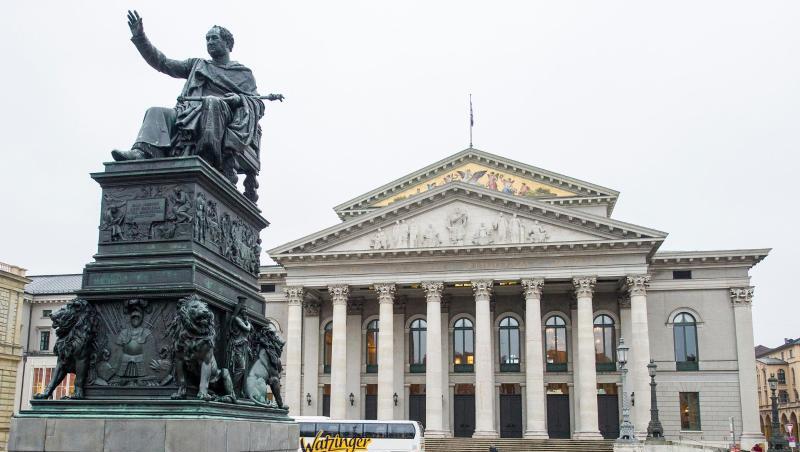 Blick auf die Bayerische Staatsoper. Foto: picture alliance / Marc Müller/dpa/Archivbild Blick auf die Bayerische Staatsoper. Foto: picture alliance / Marc Müller/dpa/Archivbild