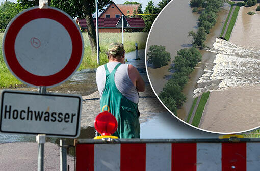 Nach einem Deichbruch an der Elbe bei Fischbeck (Sachsen-Anhalt) wird am das kleine Dorf Kabelitz (Sachsen-Anhalt) vom Hochwasser der Elbe überflutet.