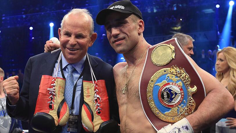 Wilfried Sauerland mit Profi-Boxer Arthur Abraham. Wilfried Sauerland mit Profi-Boxer Arthur Abraham.