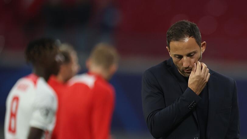 Leipzigs Trainer Domenico Tedesco nach der Niederlage gegen Schachtjor Donezk.