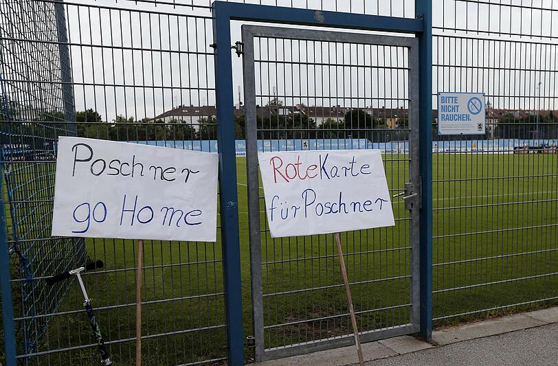 Die Bilder vom Protestmarsch gegen Gerhard Poschner.