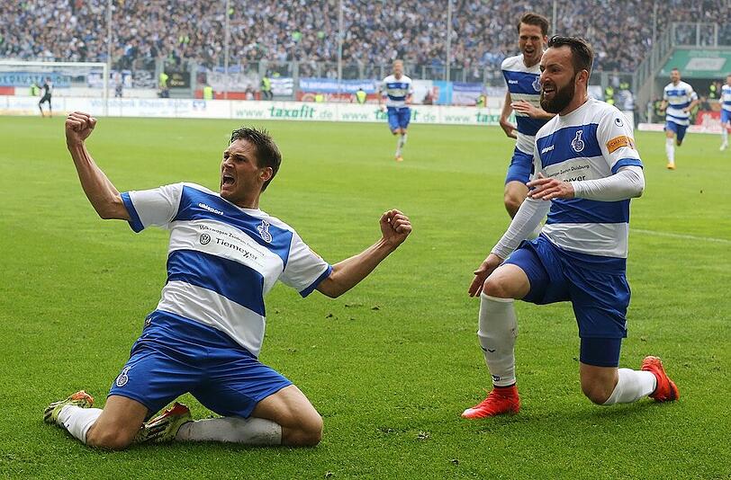 Jubel über den Aufstieg: Der MSV Duisburg kehrt in die Zweite Liga zurück.