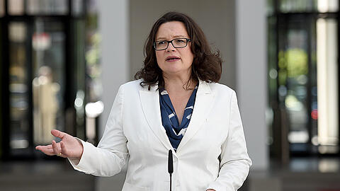 Will nach einem Medienbericht mehr Arbeitslose zum Bezug von Arbeitslosengeld I verhelfen: Bundesarbeitsministerin Nahles.