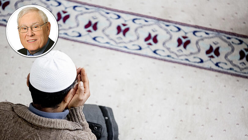 AZ-Korrenspondent Marcus Sauer zweifelt an der Umsetzbarkeit einer Moschee-Steuer für Muslime. AZ-Korrenspondent Marcus Sauer zweifelt an der Umsetzbarkeit einer Moschee-Steuer für Muslime.