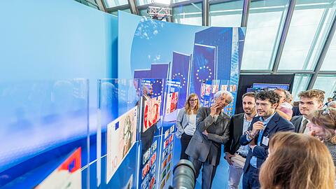 Die EZB hat Ende 2021 einen Prozess zur Neugestaltung der Geldscheine angesto&szlig;en. Im Juli 2026 stellte EZB-Pr&auml;sidentin Christine Lagarde die Gestaltungsentw&uuml;rfe vor, die in die engere Wahl gekommen sind. (Archivbild)