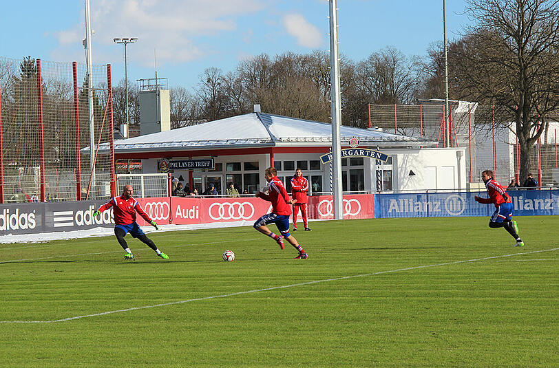 Der FC Bayern beim Samstagstraining nach der 1:4-Klatsche in Wolfsburg.