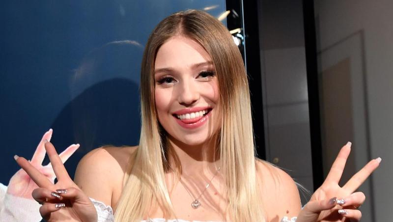 YouTuberin Bianca "Bibi" Claßen 2017 in Berlin. YouTuberin Bianca "Bibi" Claßen 2017 in Berlin.