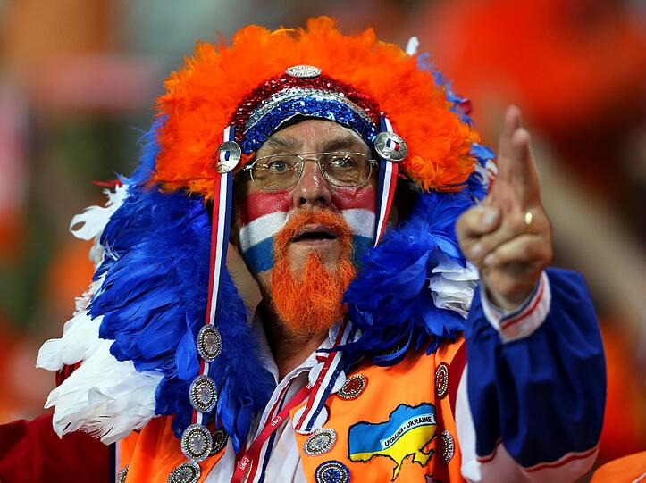 Euro 2012: Gegen Holland: So sexy und verrückt jubeln die Fans - Bilder - Abendzeitung München