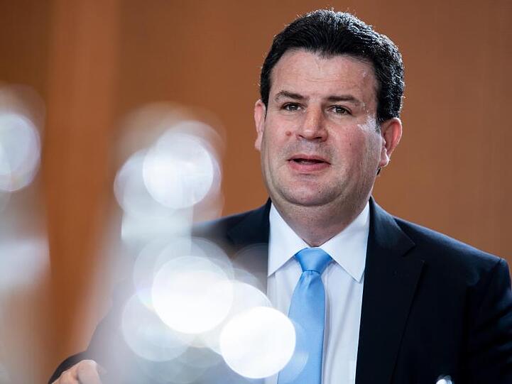 Hubertus Heil (SPD), Bundesminister für Arbeit und Soziales, im Bundeskanzleramt.