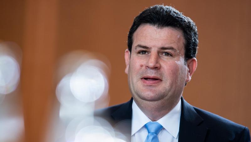 Hubertus Heil (SPD), Bundesminister für Arbeit und Soziales, im Bundeskanzleramt. Hubertus Heil (SPD), Bundesminister für Arbeit und Soziales, im Bundeskanzleramt.